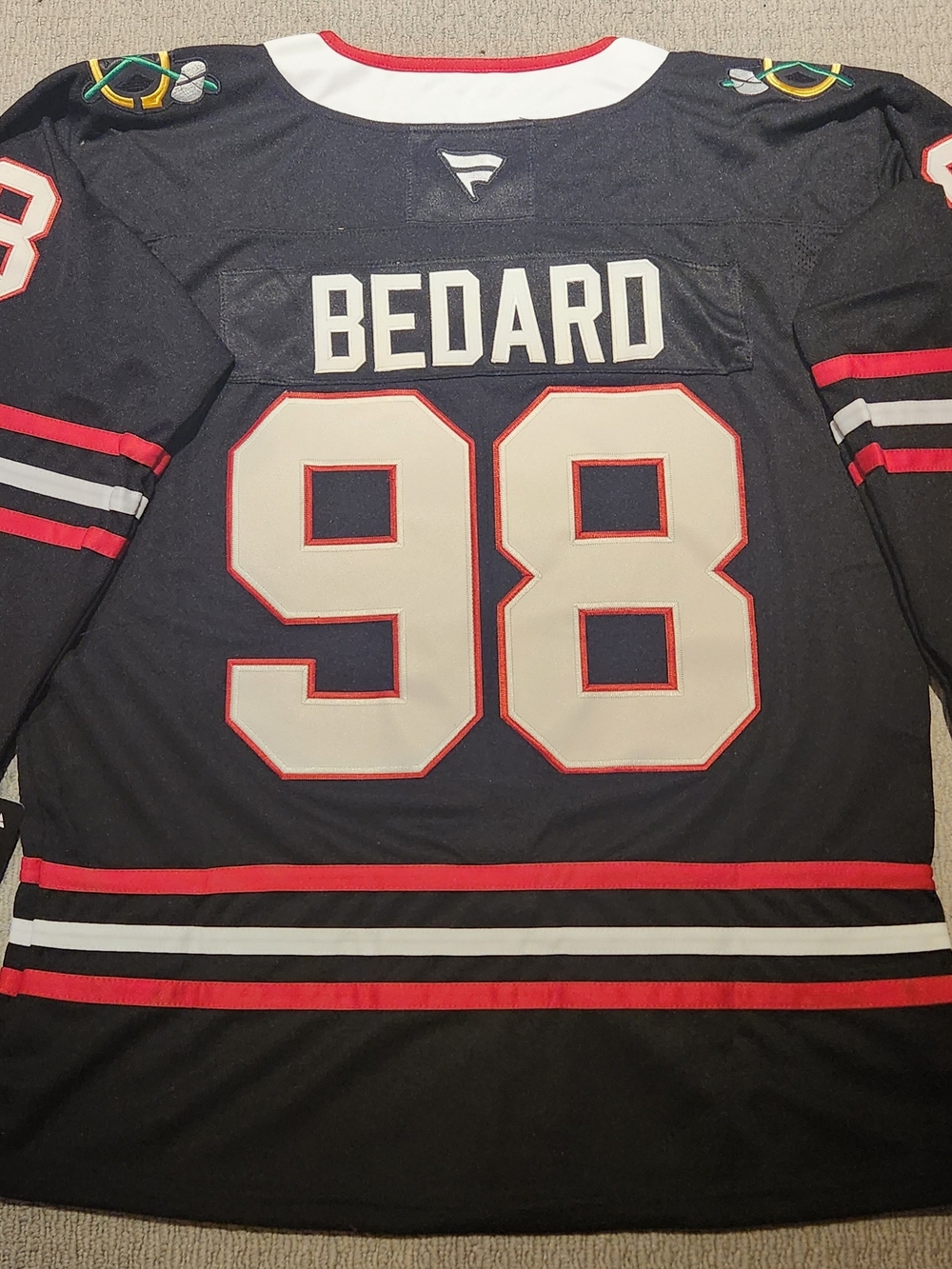 Connor Bedard - Chicago Blackhawks jersey